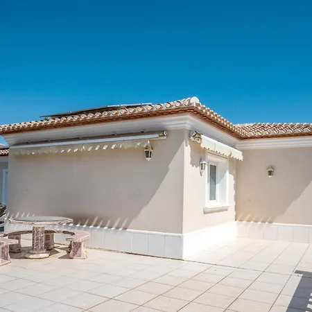 ヴィラ Elegancia Moraira